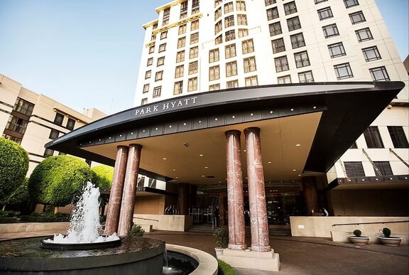 The front facade and driveway of the Park Hyatt hotel in Melbourne.