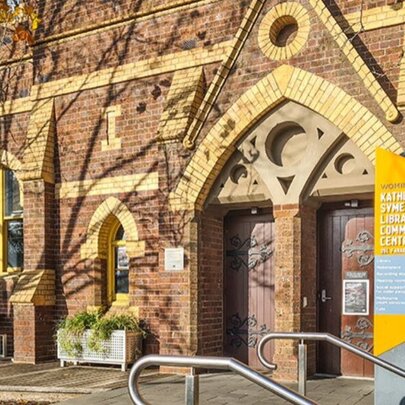 Exterior of the Kathleen Syme library and community centre.