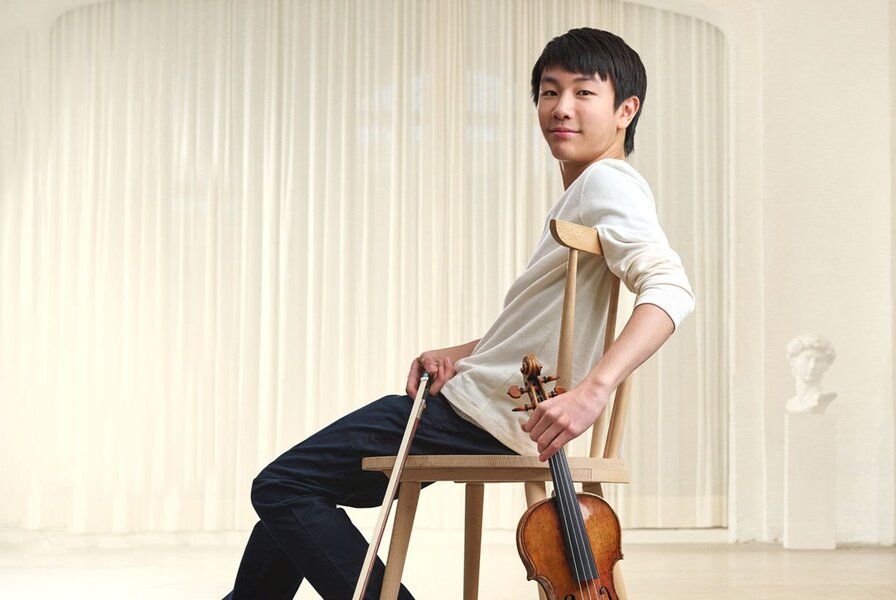 Christian Li plays Brahms