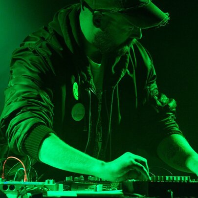 Horse MacGyver: Bing Bong Live Premiere