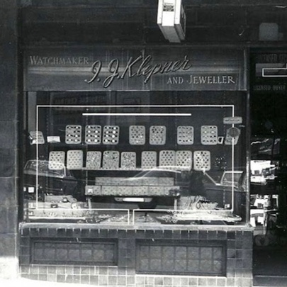 Black and white photograph of the original storefront of Klepners Antique Jewellery.