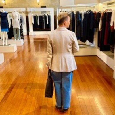 Shop and the City Walking Tour