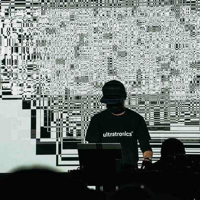 Ryoji Ikeda ultratronics / CORIN presents DIWA