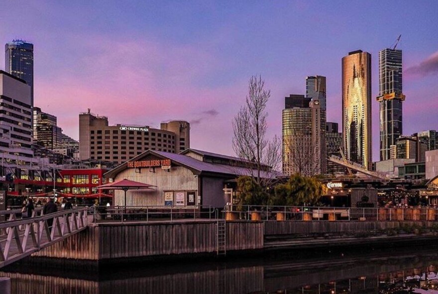 Boatbuilders bar beside the Yarra River.