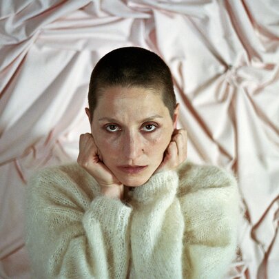 RISING: Cate Le Bon