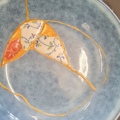 Modern Artistic Kintsugi Technique Workshop: Yobitsugi