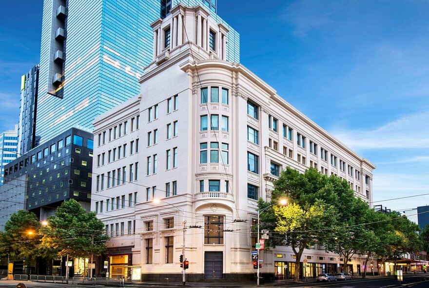 Melbourne Institute of Technology housed in heritage-listed Argus Building.