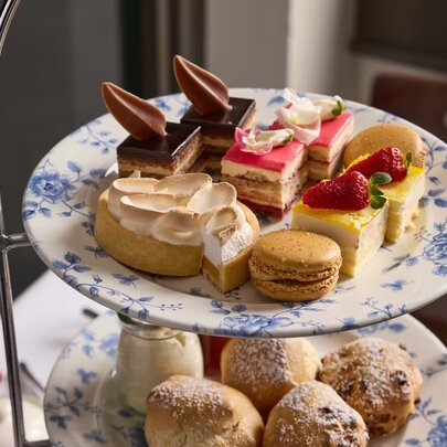 High Tea at the Stamford Plaza