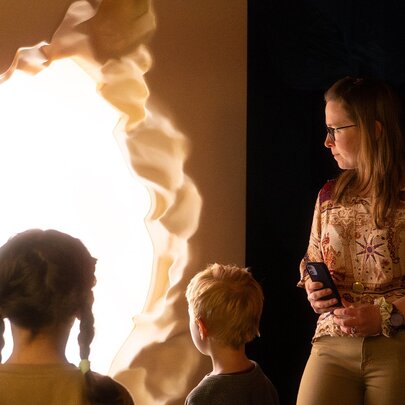 Past Perspectives: Immersive Tours