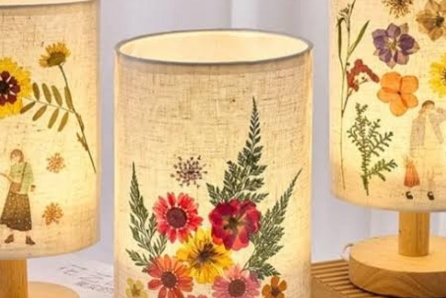 Pressed Flower Lamp Making Workshop