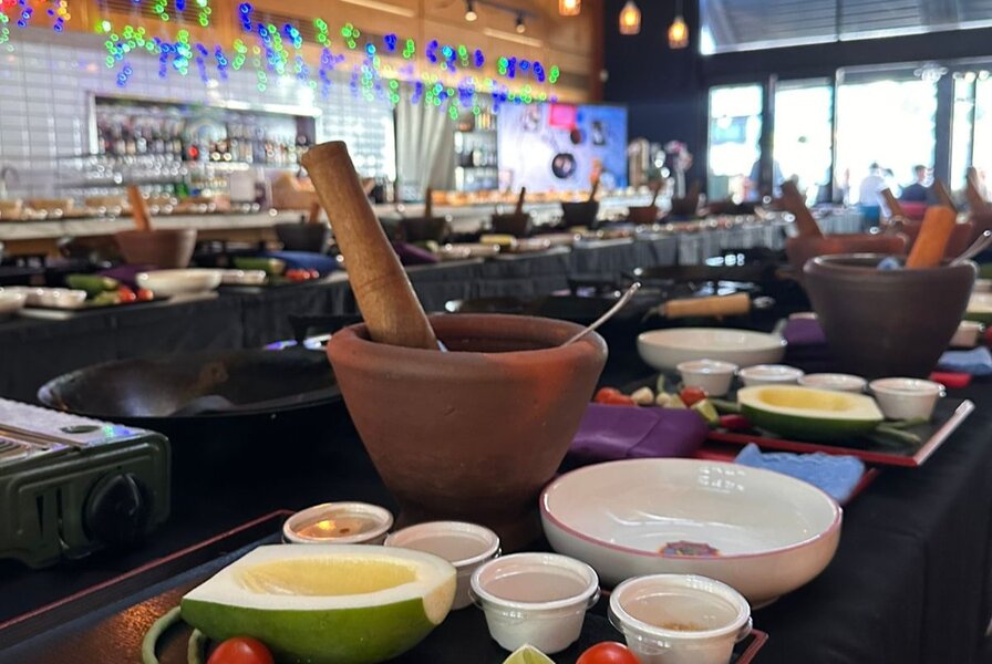 Learn to Cook Thai: Pad Thai and Papaya Salad