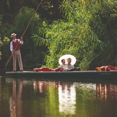 Punting on the Lake