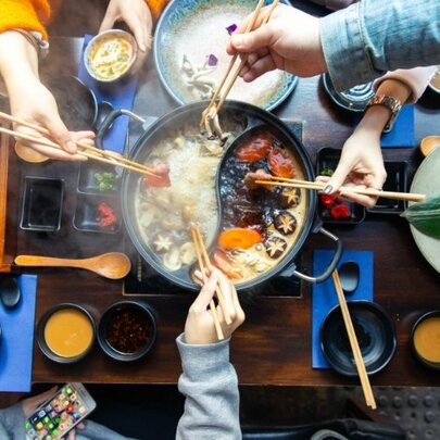 Momo Sukiyaki & Shabu Shabu 