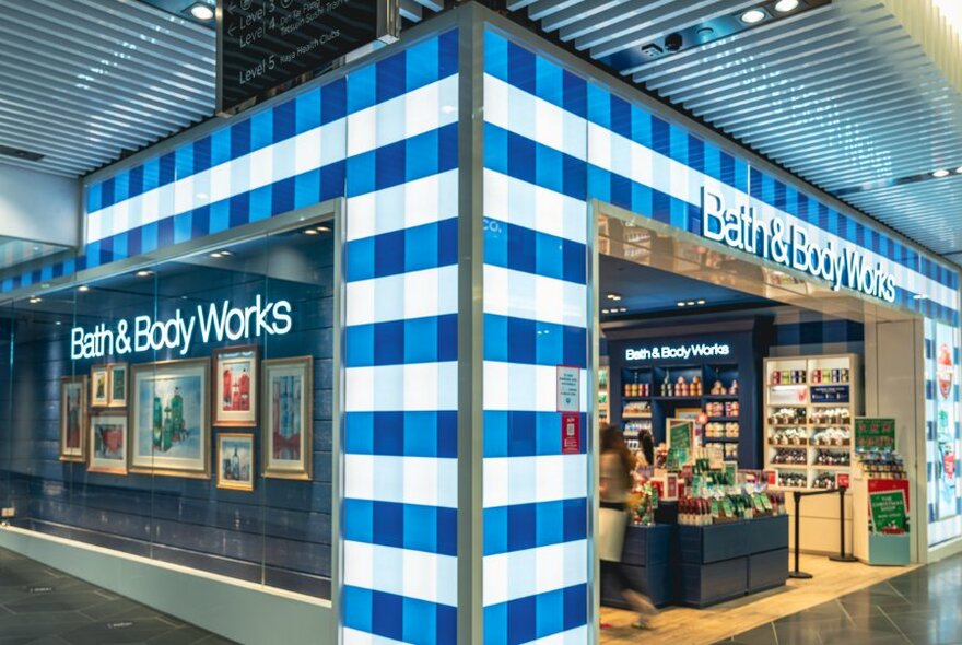 Bright exterior shopfront of the Bath & Body Works shop at Emporium Melbourne.