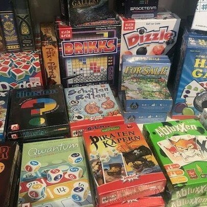 Spieledeluxe