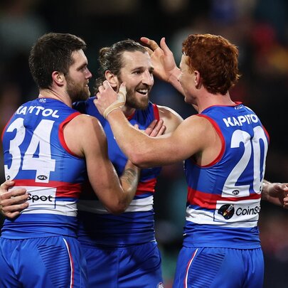 AFL Round 4: Western Bulldogs v Essendon