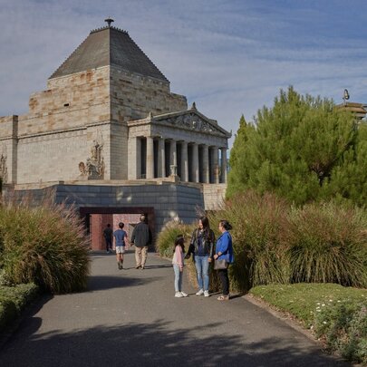 Trees of Remembrance: School Holiday Program