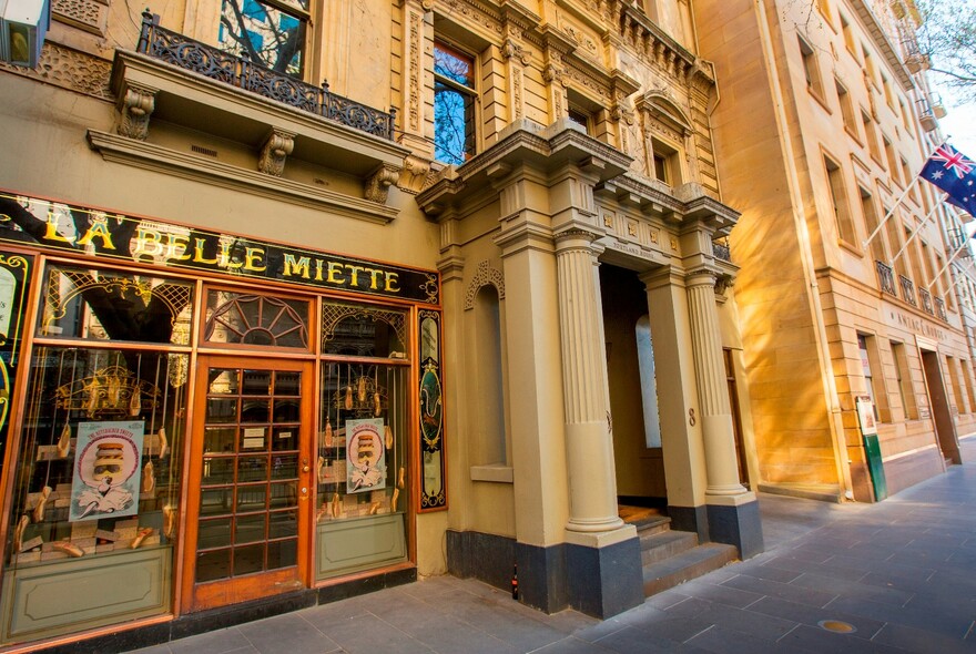 Street view of the La Belle Miette in Collins Street.