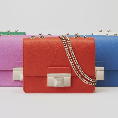 Furla DFO South Wharf