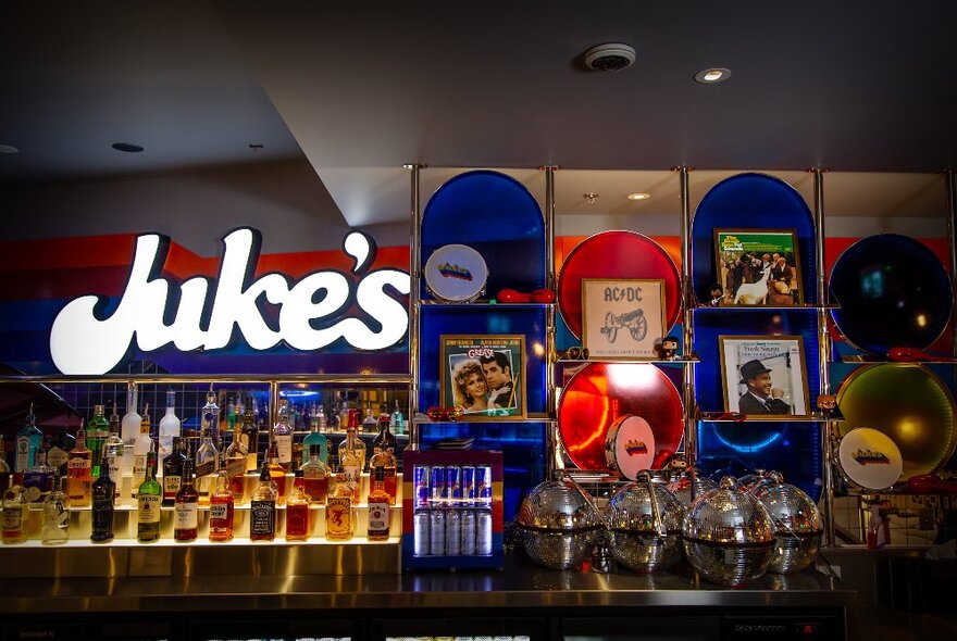 A bar with a sign saying Juke's