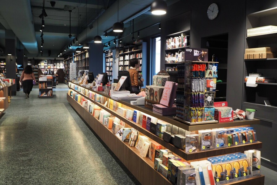 Readings Books & Music - What's On Melbourne