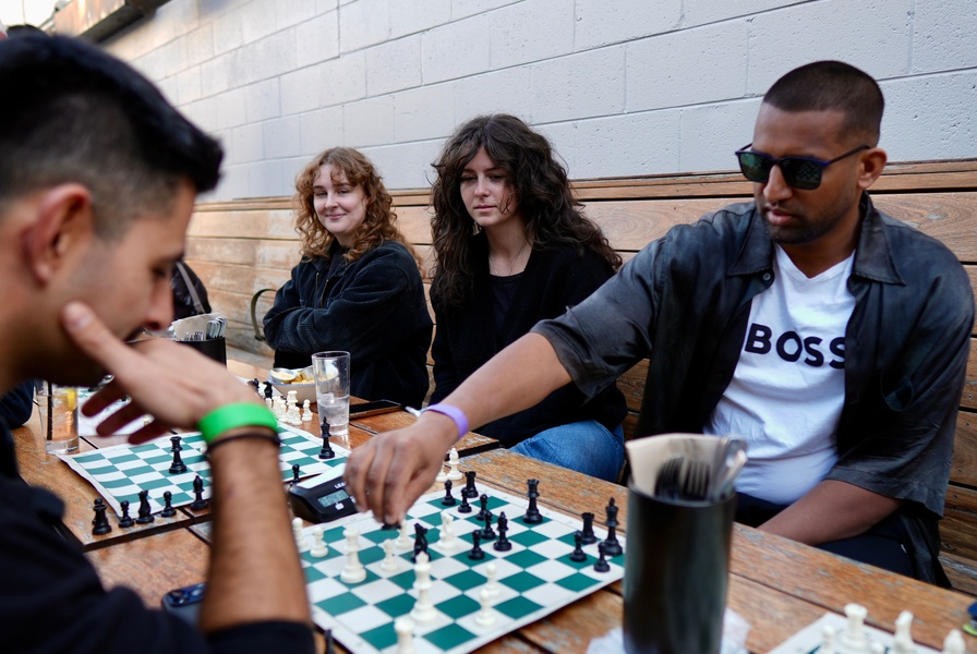 Social Chess Meetup