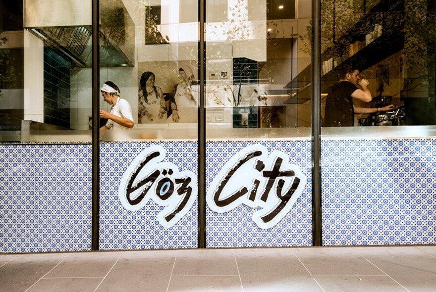 Exterior of the Göz City shop.