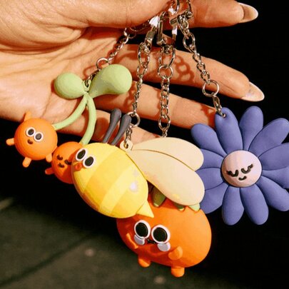 Hanging bag tags with flowers and bees.