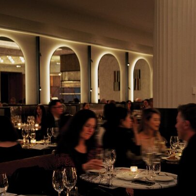 Dolly Restaurant & Cocktail Bar