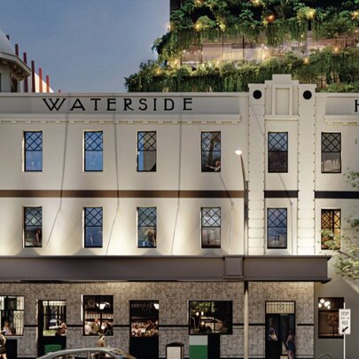 Waterside Hotel 