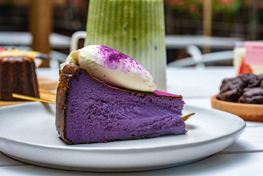 A purple cheesecake.