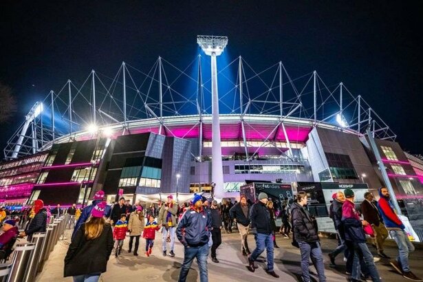 Where to eat near the MCG and Marvel Stadium