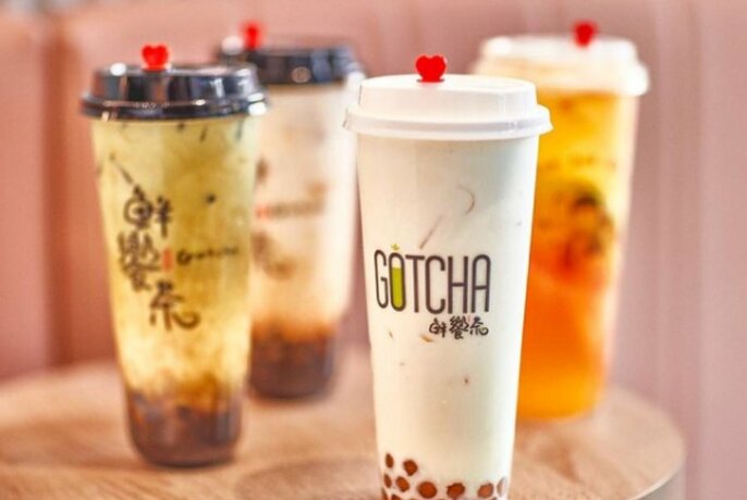 Containers of bubble tea.