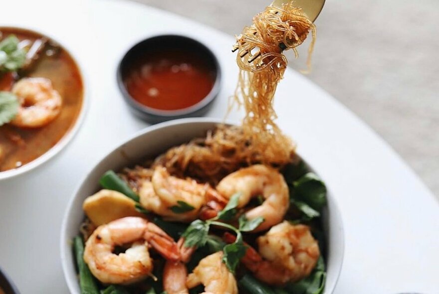 Thai dish with prawns and dipping sauce.