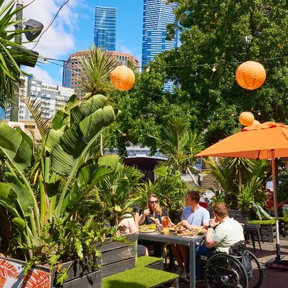 Where to find the best happy hour deals in Melbourne