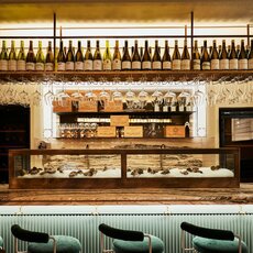 Pearl Chablis & Oyster Bar
