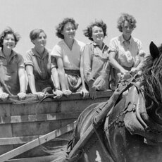 Duty and Recognition in the Australian Women's Land Army