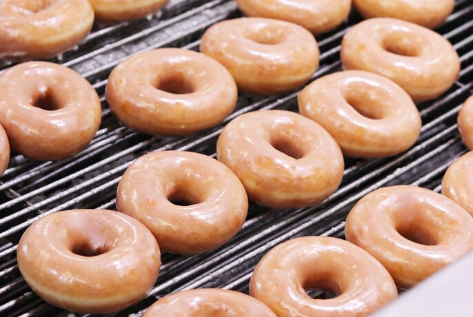 Glazed ring doughnuts.