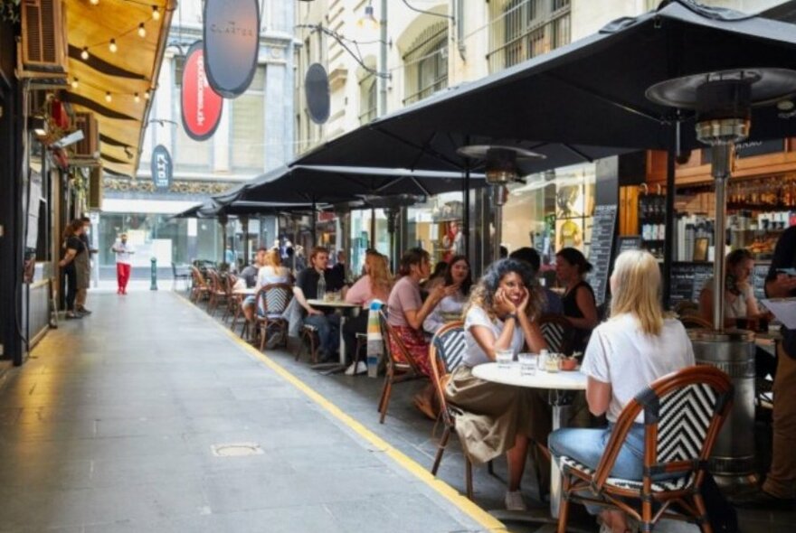 Degraves street: A Taste of the Real Melbourne