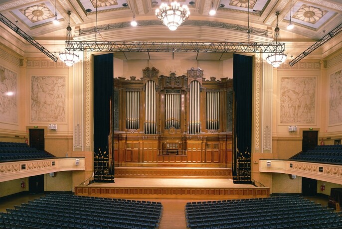 Large auditorium and grand organ inside the heritage-listed Melbourne Town Hall.