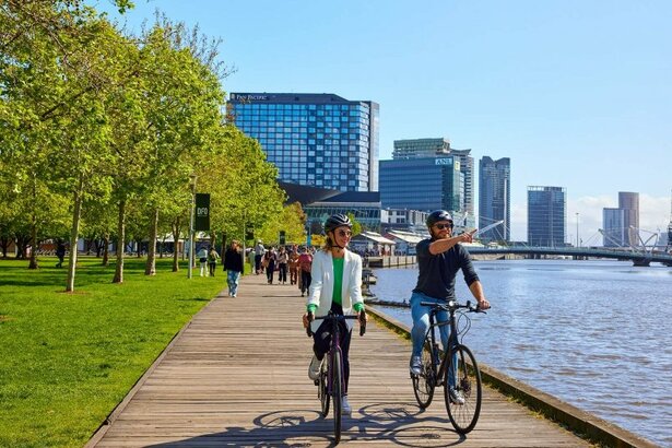 Southbank and Docklands by bike